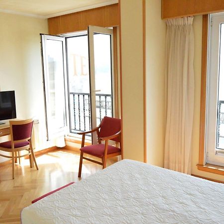 Hotel Cristal 2 A Coruna Bagian luar foto
