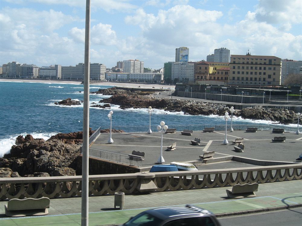 Hotel Cristal 2 A Coruna Bagian luar foto